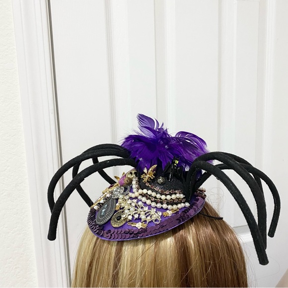 Customized Embellished Spider Fascinator Hat Halloween Costume Hat - Picture 16 of 16